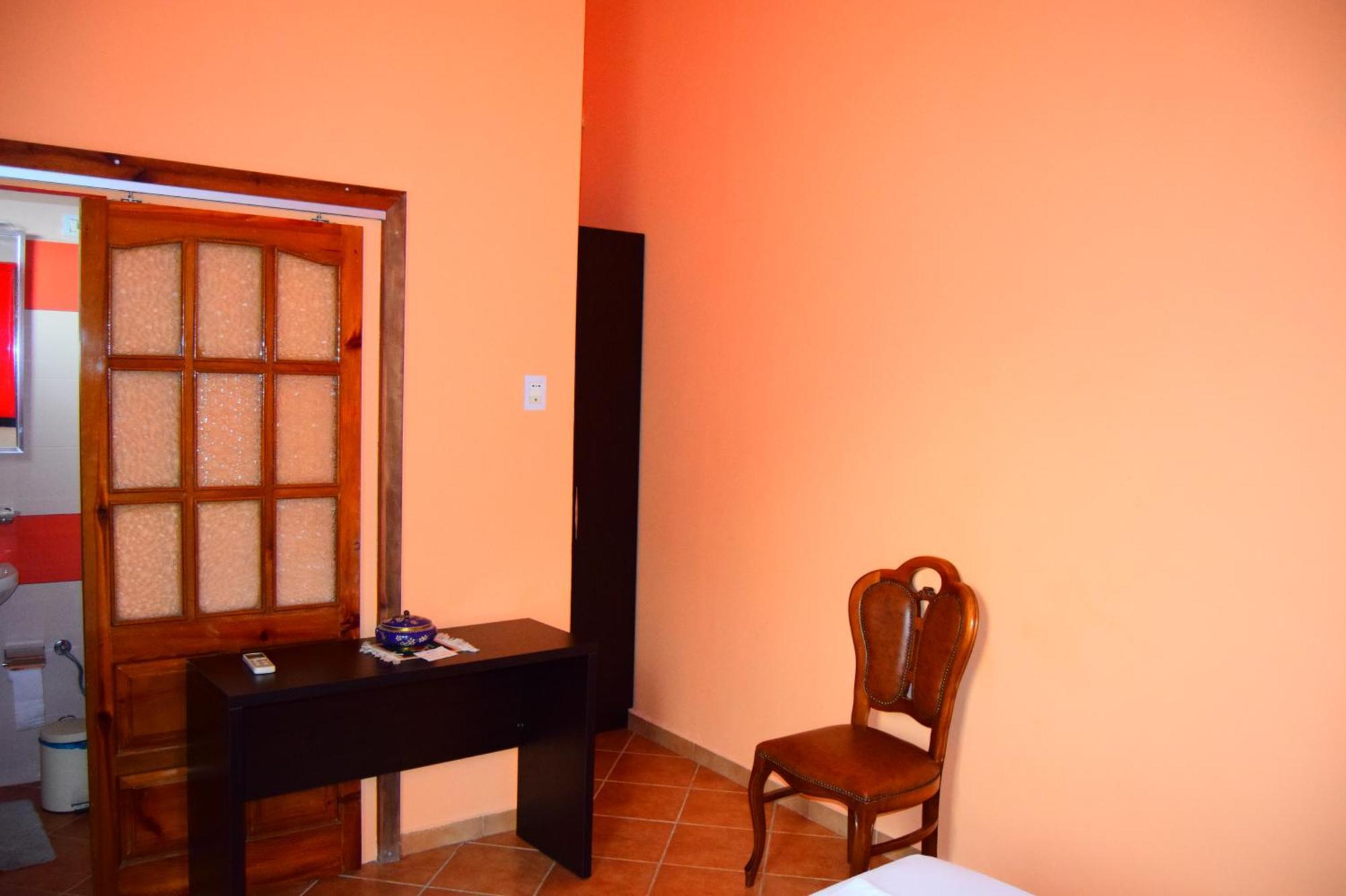 Vila Lili Guest House - Berat Exterior photo