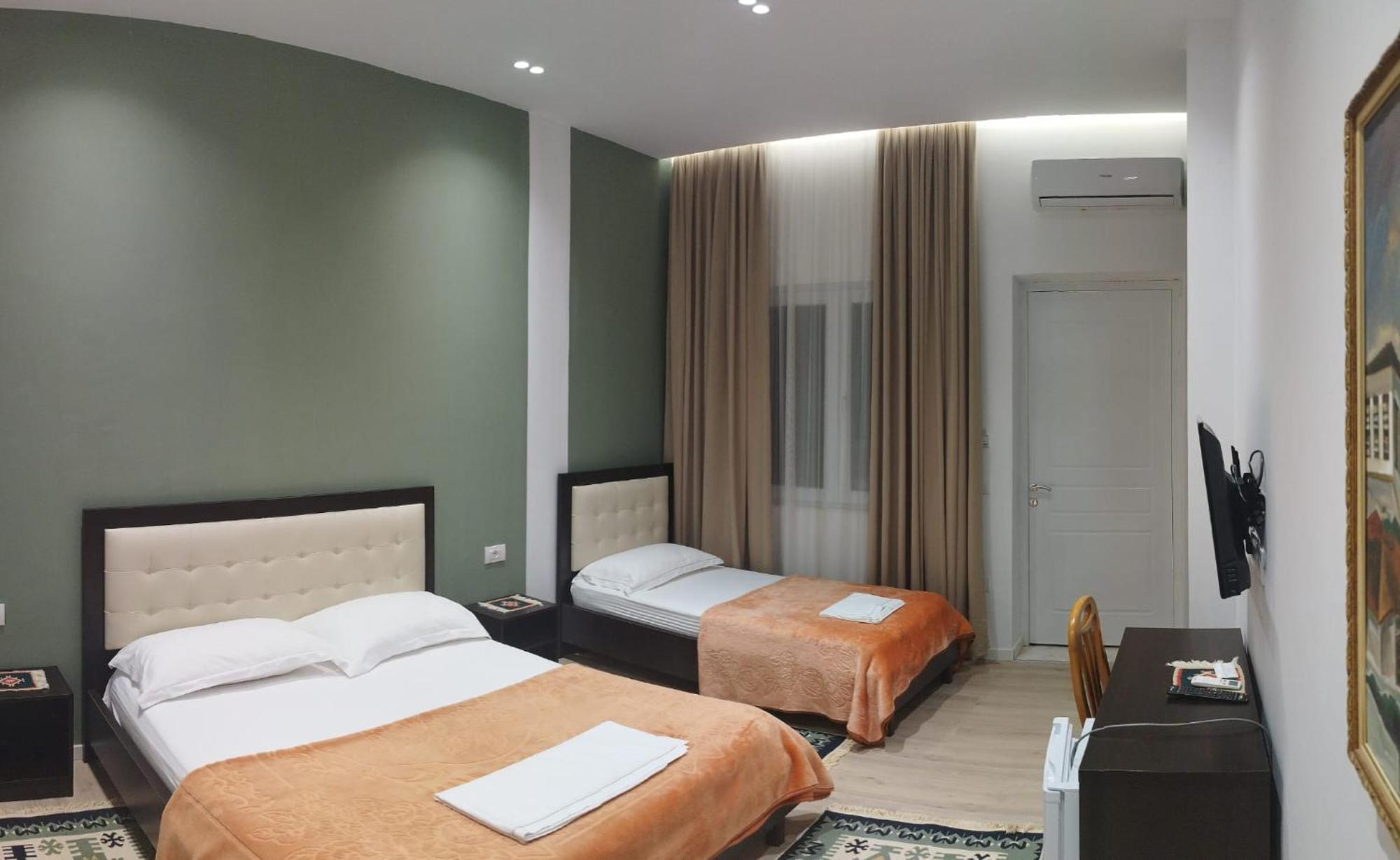 Vila Lili Guest House - Berat Room photo